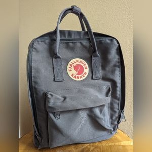 SOLD Fjallraven Kanken full-sized backpack